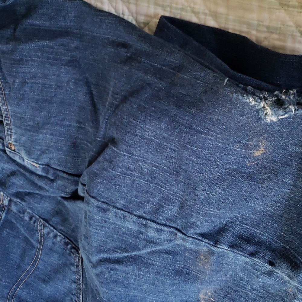 Womens blue jeans